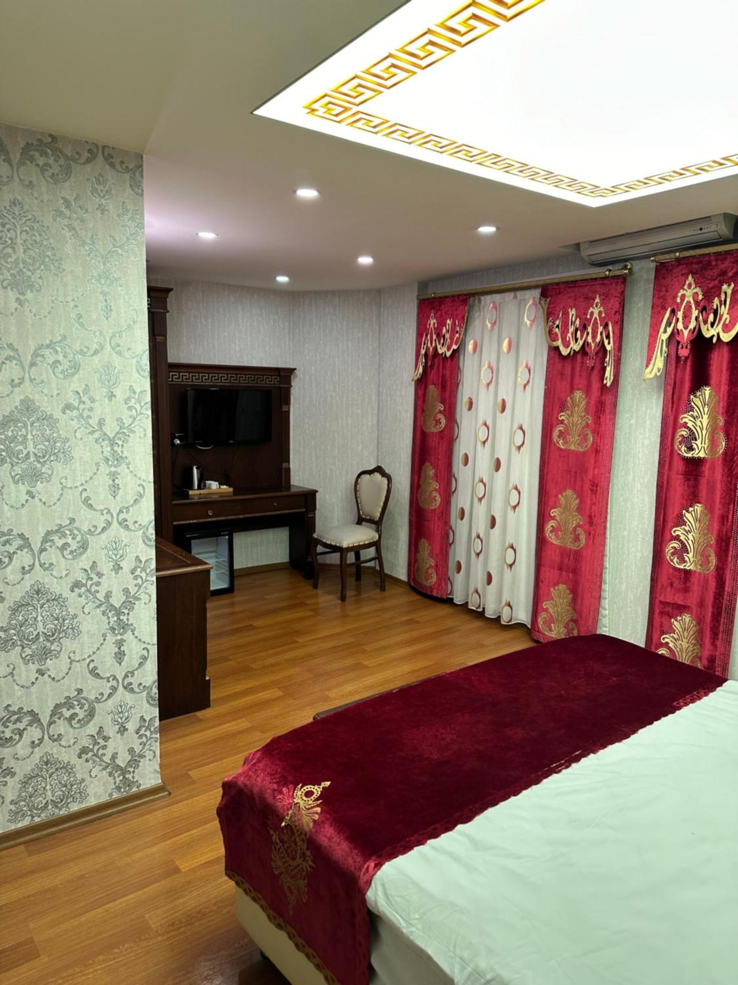 Napolyon Hotel Istanbul Exterior photo